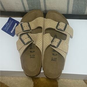 Birkenstock Women’s Sandals - Tan